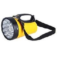 Фонарь переносной 18LED с зарядкой 220В (198-012) оптом