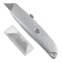 Нож универс. ЕРМАК выдвижное трапец. лезвие 19мм, метал. корпус, к-т 5 лезвий (685-027) оптом