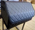 Автосумка-органайзер/Carcom/экокожа/50×30×30см/черный, отстрочка черная 2718001 оптом